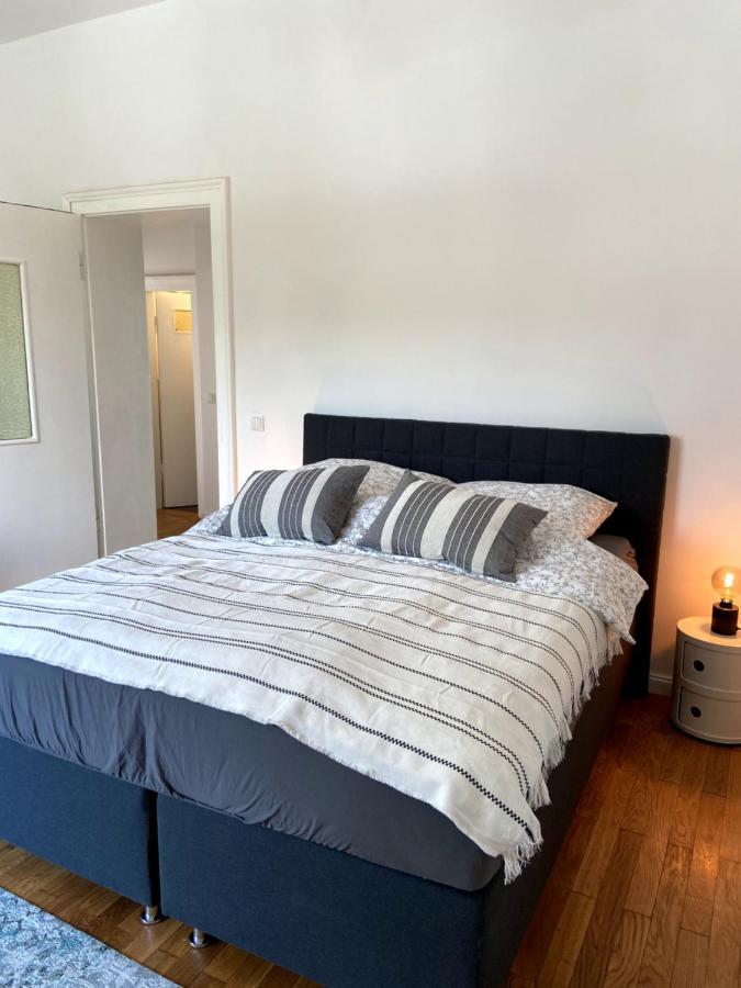 Wunderschoene Sanierte Wohnung Vor Den Toren Koelns Bagian luar foto