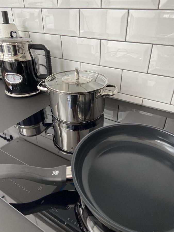 Wunderschoene Sanierte Wohnung Vor Den Toren Koelns Bagian luar foto