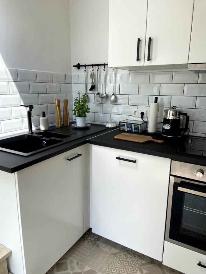 Wunderschoene Sanierte Wohnung Vor Den Toren Koelns Bagian luar foto