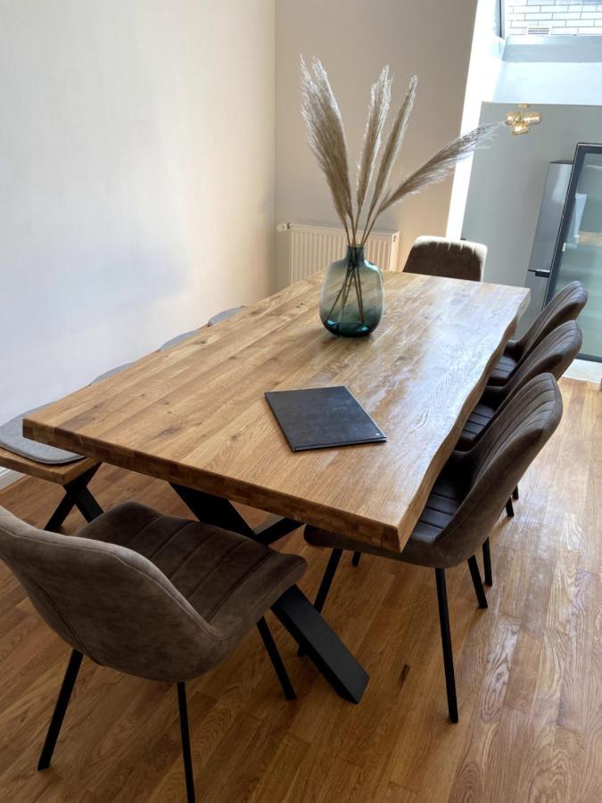 Wunderschoene Sanierte Wohnung Vor Den Toren Koelns Bagian luar foto