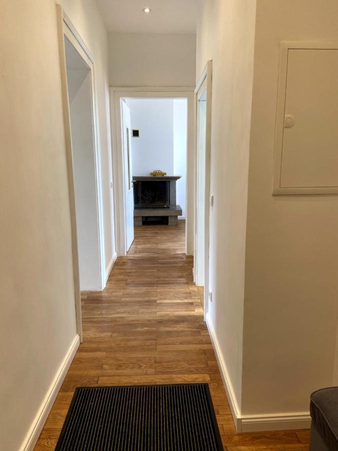Wunderschoene Sanierte Wohnung Vor Den Toren Koelns Bagian luar foto
